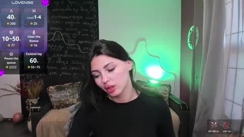 Snapshot of kitty_shenson chatting on 05/15/26, 11:39 Kate online show from 05/15/26, 11:39