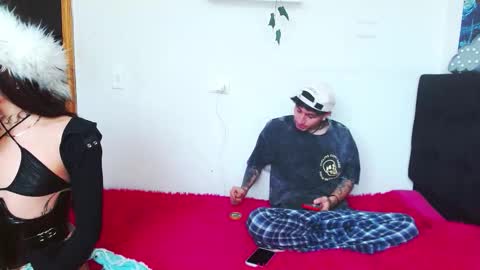 kitty_vaal online show from 11/18/25, 01:15