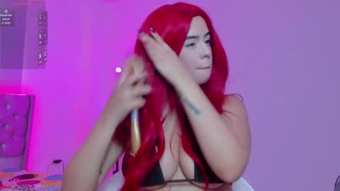 kitty_violet11 online show from 02/06/26, 09:51