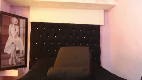 paola online show from 07/19/26, 02:43