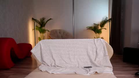 Katya online show from 04/15/26, 10:54