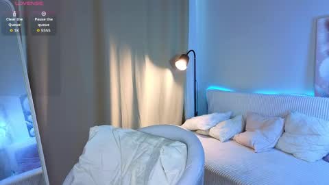 Allison online show from 04/09/26, 06:19