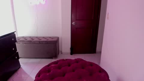 Sari bell online show from 01/22/25, 02:24