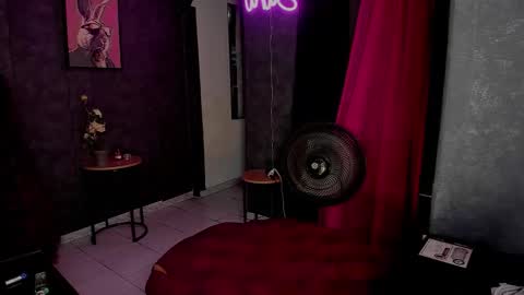 Sari bell online show from 02/18/26, 10:33