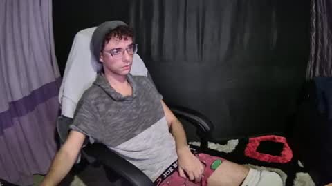 KittyCamKat online show from 06/17/26, 08:17