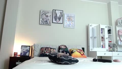 Isabel online show from 02/08/25, 02:04