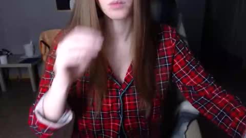 KittyloveMoon online show from 04/27/26, 08:51