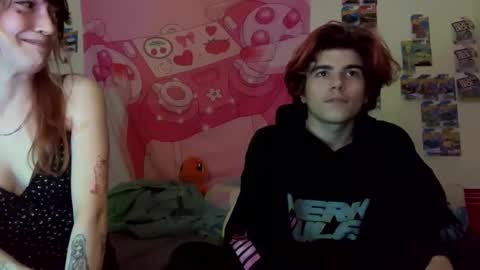 kitty online show from 12/21/25, 09:05