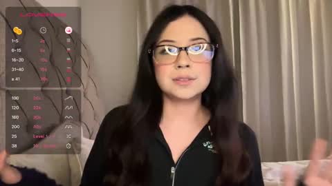 Snapshot of kittymia8 chatting on 02/06/25, 06:51 mia online show from 02/06/25, 06:51