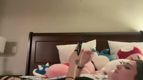 kittypurr79 online show from 01/04/25, 08:39