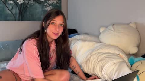 kittypurr79 online show from 12/22/25, 05:59