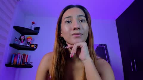 Snapshot of kittyrush_ chatting on 10/03/25, 04:42 kitty online show from 10/03/25, 04:42