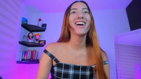 Snapshot of kittyrush_ chatting on 11/19/25, 04:56 kitty online show from 11/19/25, 04:56