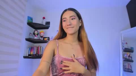 Snapshot of kittyrush_ chatting on 11/30/25, 04:49 kitty online show from 11/30/25, 04:49