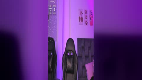 kitty online show from 03/28/26, 06:51