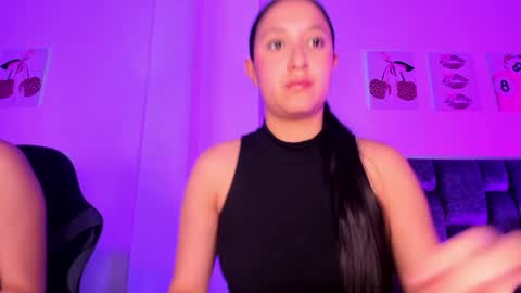 kitty online show from 04/08/26, 01:49