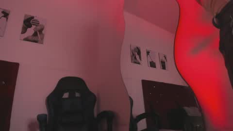 kitty online show from 05/21/26, 06:48