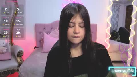 Kitty  online show from 10/04/25, 11:30