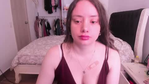 kittywantslove23 online show from 06/03/26, 07:30