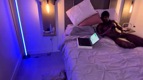 kittywoodyluv online show from 02/06/26, 03:22