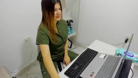 kity021 online show from 05/14/26, 01:18
