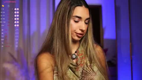 Snapshot of kity_sweet chatting on 10/08/25, 07:11 Erika online show from 10/08/25, 07:11