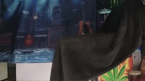 kiveuxmakeu online show from 03/02/25, 08:48