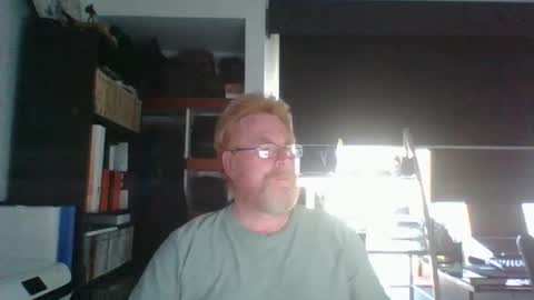 kiwi_boss61 online show from 09/22/25, 08:38