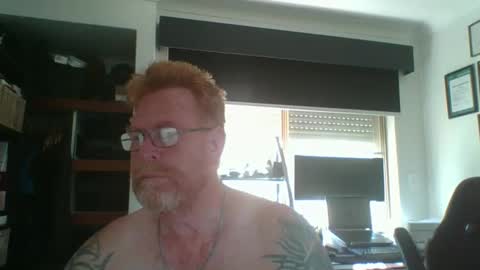 kiwi_boss61 online show from 10/28/25, 06:06