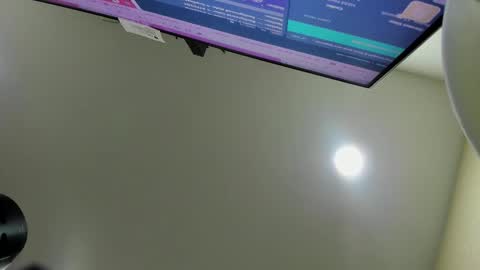 Snapshot of kiwi_lov23 chatting on 02/11/26, 11:48 Kiwi online show from 02/11/26, 11:48