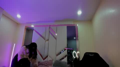 Snapshot of kiwi_lov23 chatting on 02/16/26, 12:34 Kiwi online show from 02/16/26, 12:34