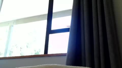 Snapshot of kiwibulge123 chatting on 02/22/25, 01:44 kiwibulge123 online show from 02/22/25, 01:44