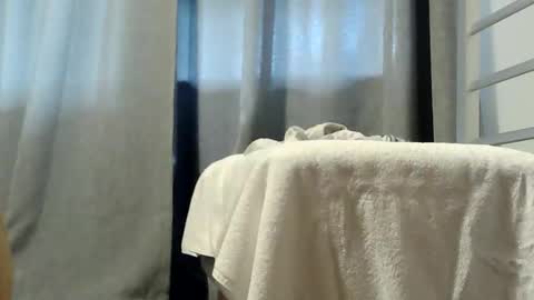 Snapshot of kiwibulge123 chatting on 03/03/26, 03:34 kiwibulge123 online show from 03/03/26, 03:34