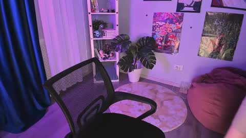 Muse online show from 04/15/26, 07:58