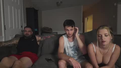 kj bennet online show from 09/24/25, 03:10