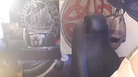 Michelle online show from 04/11/26, 08:40