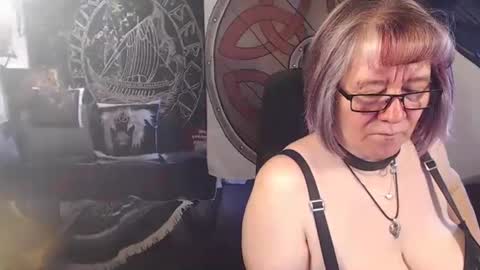 Michelle online show from 04/16/26, 06:47