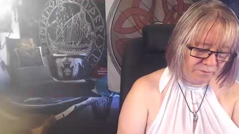 Michelle online show from 07/11/26, 09:12