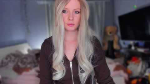 Klementinafanslyklementina6661 online show from 02/15/26, 08:38