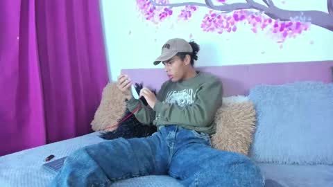 KLEO online show from 01/28/25, 02:32