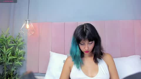 Kleo online show from 04/15/26, 02:13