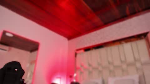   online show from 10/11/25, 08:51