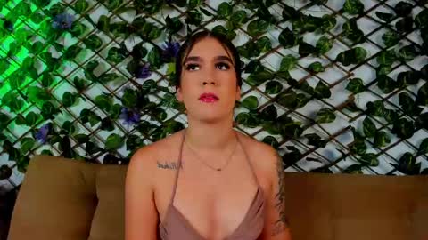 kloe_bella online show from 09/09/25, 12:59