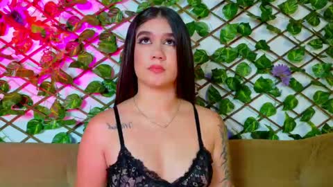 kloe_bella online show from 09/29/25, 05:40