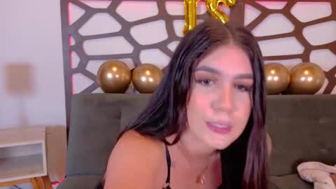 kloe_bella online show from 02/23/26, 12:46