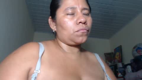 Kloe online show from 10/06/25, 07:39