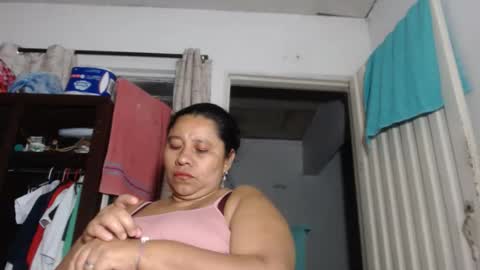 Kloe online show from 12/04/25, 04:44