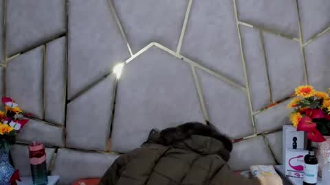 kloe online show from 02/02/25, 07:52