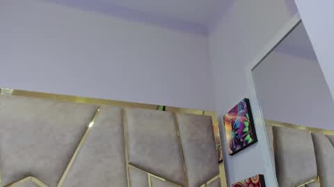 kloe online show from 04/28/26, 05:23