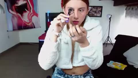 Kloe deker online show from 02/15/25, 02:11